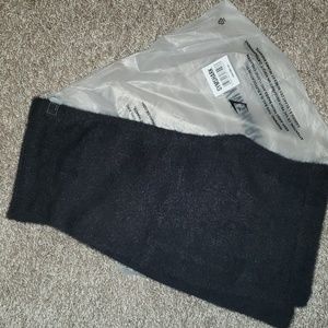 Gymshark WHITNEY EYELASH KNIT SHORTS - S - BNWT - Black